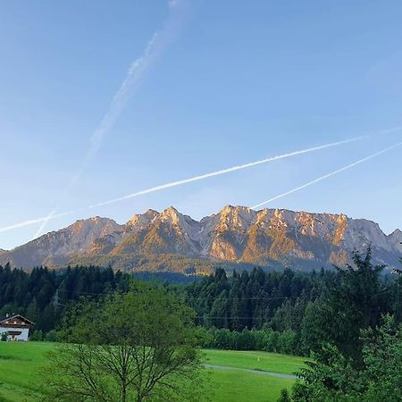 Gemuetliche Wohnung Mit Blick Auf Den Zahmen Kaiser Niederndorferberg Kültér fotó